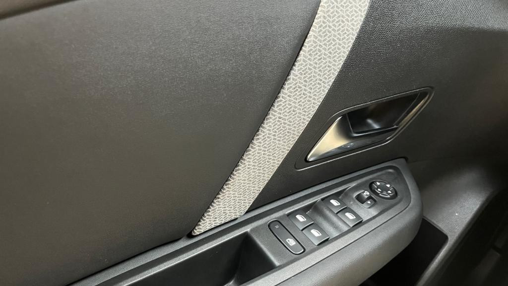 Nouvelle CITROEN C4 X  1.2 PureTech 12V - 130 S&S - EAT8  Max